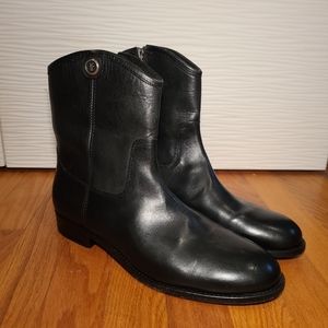 Frye Melissa Button Short Zip Ankle Boots Booties Black Womens Size 9.5B